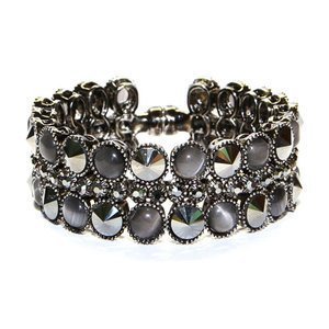 Metallic Jet & Hematite Crystal Cats-Eye Bracelet made with Swarovski Elements Metallic Jet & Hematite Crystal Cats-Eye Bracelet made with Swarovski Elements