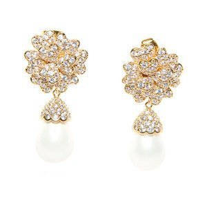 Gold Pearl Drop Earrings Gold Pearl Drop Earrings