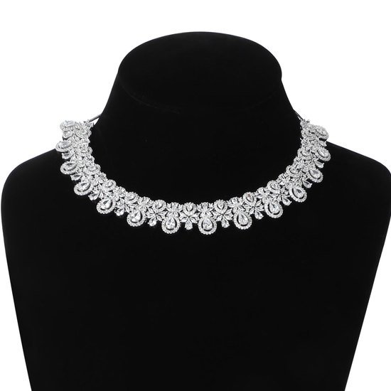 Amie Choker Set 
